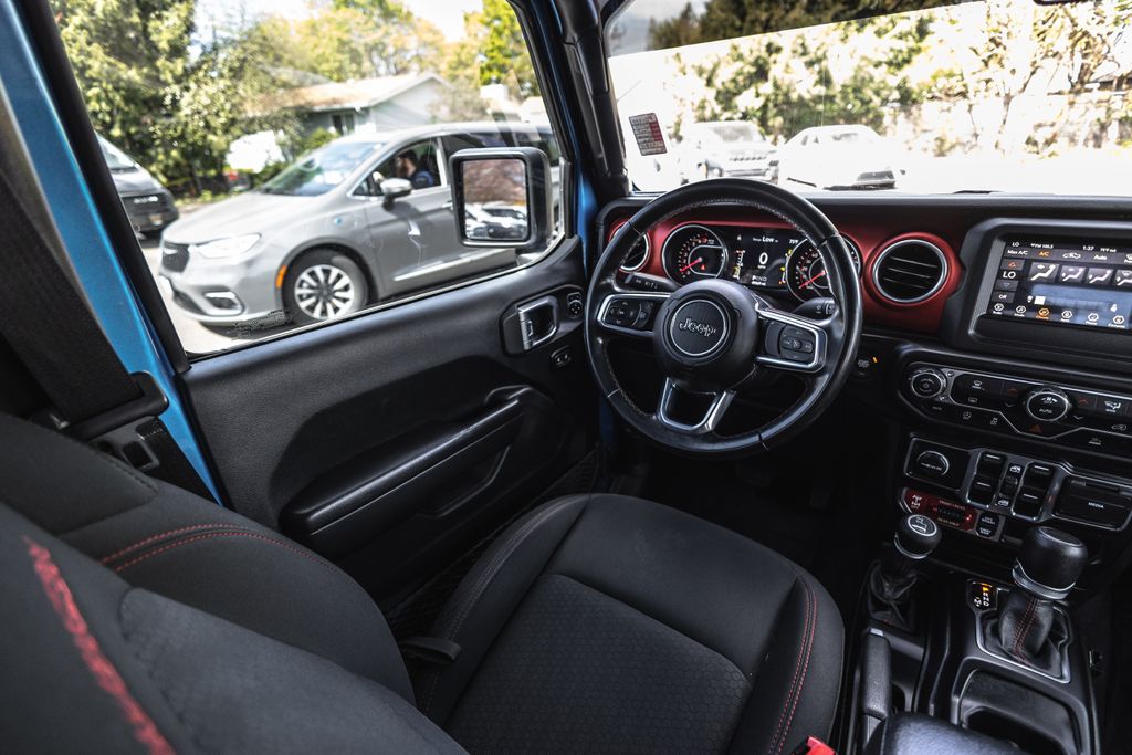 2020 Jeep Gladiator Rubicon thumbnail 24