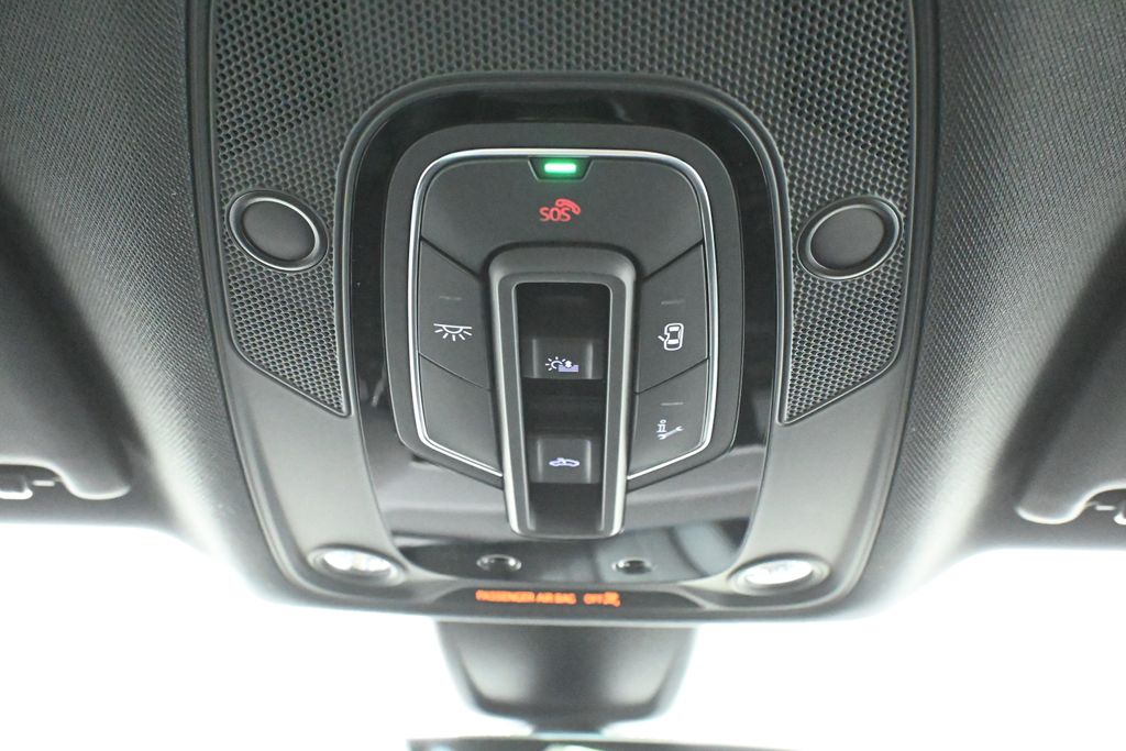 2025 Audi Q5  16