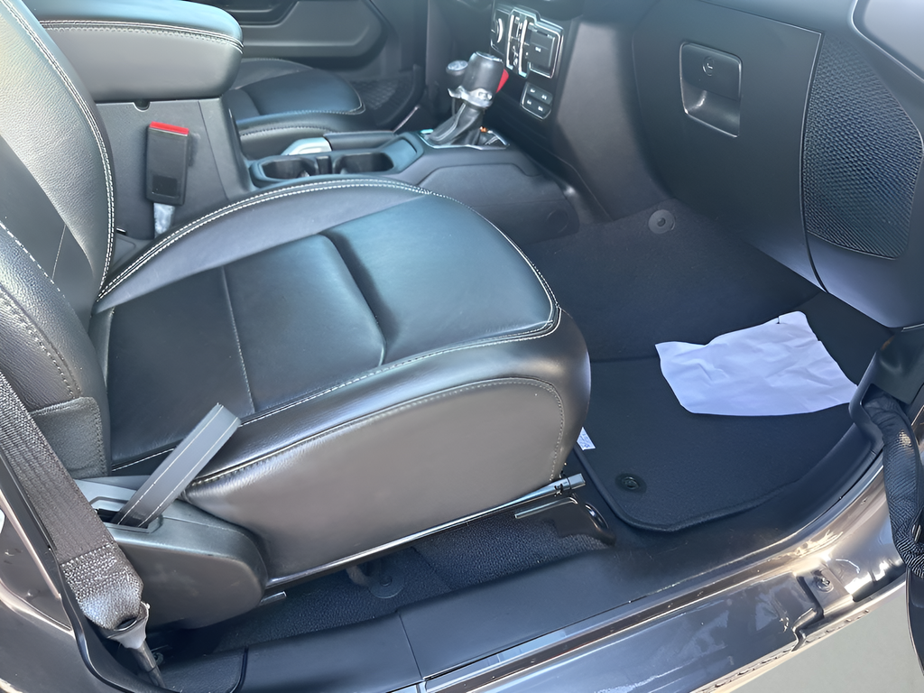 Used Car 2021 Jeep Wrangler  For Sale Under $35,000 In Austin, Texas