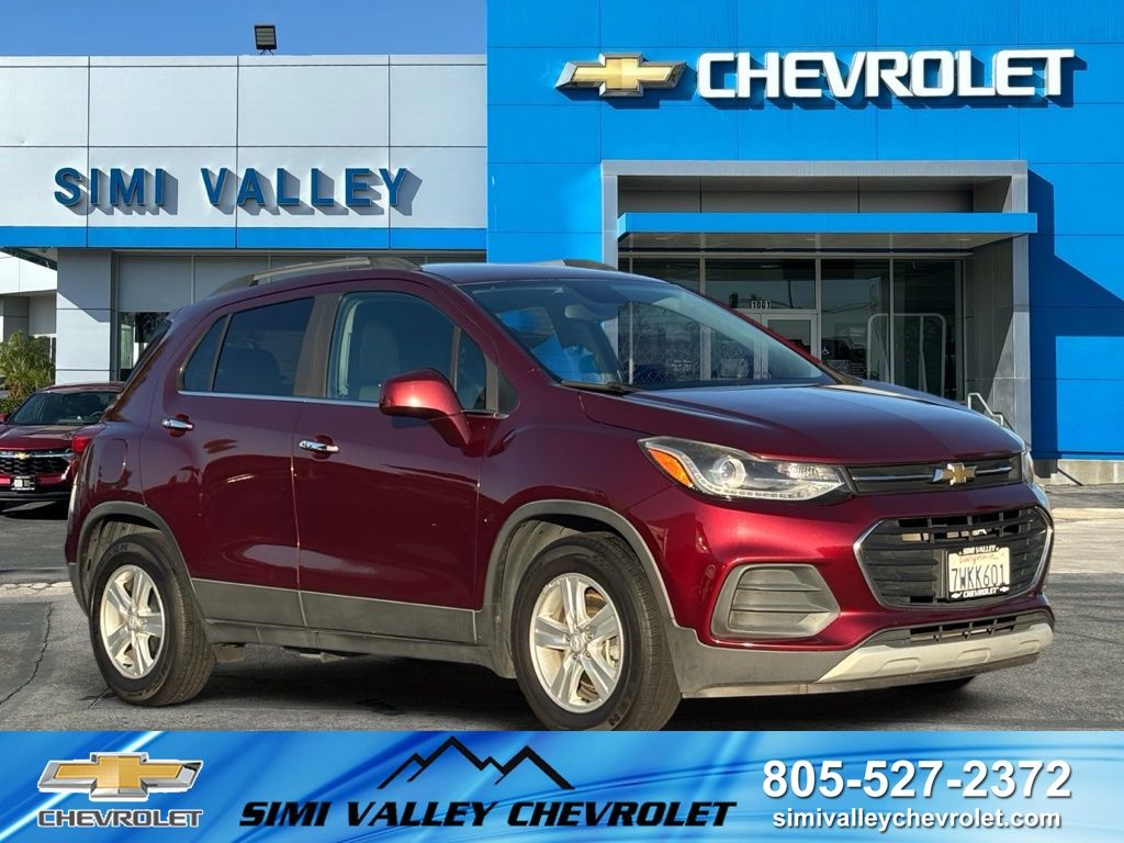 Red (Crimson Metallic) 2017 Chevrolet Trax SUV / Crossover Front-Wheel Drive 6-Speed Automatic