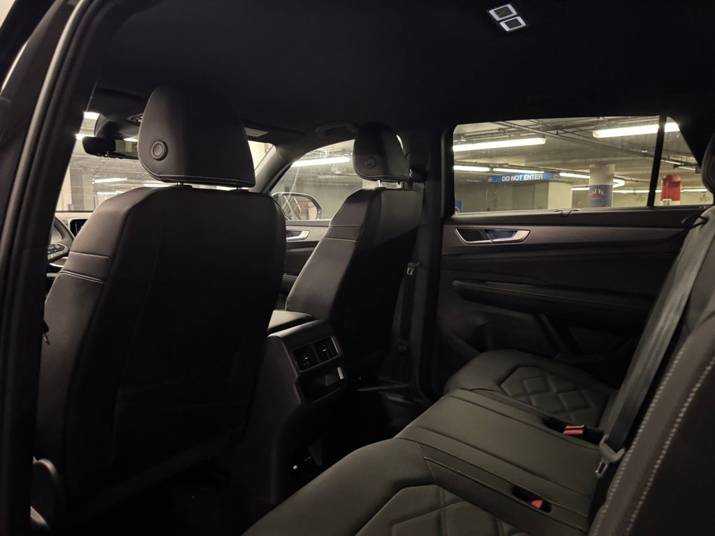 2026 Volkswagen Atlas Cross Sport SE w/Tech - Photo 23