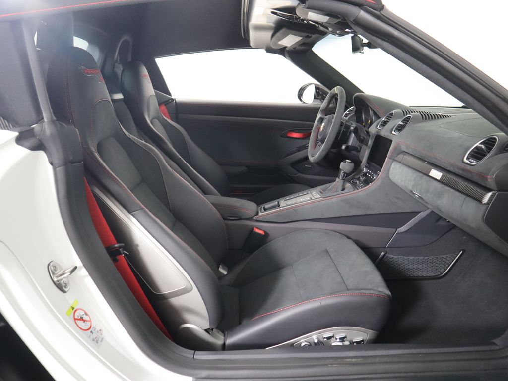 Thumbnail: 2024 Porsche  - 18
