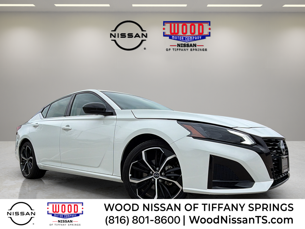 Glacier White 2026 Nissan Altima Sedan Front-Wheel Drive Continuously Variable Transmission