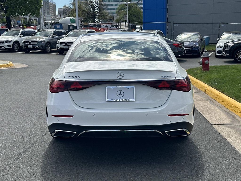 Thumbnail: 2025 Mercedes-Benz E-Class - 13