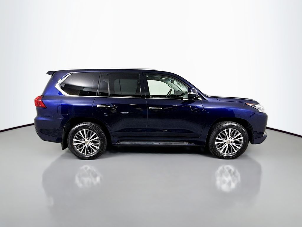 2019 Lexus LX 570 4