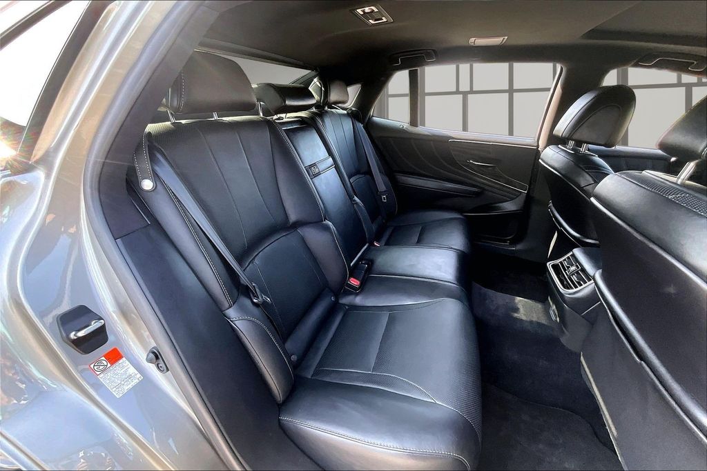 Used 2022 Lexus LS Sedan