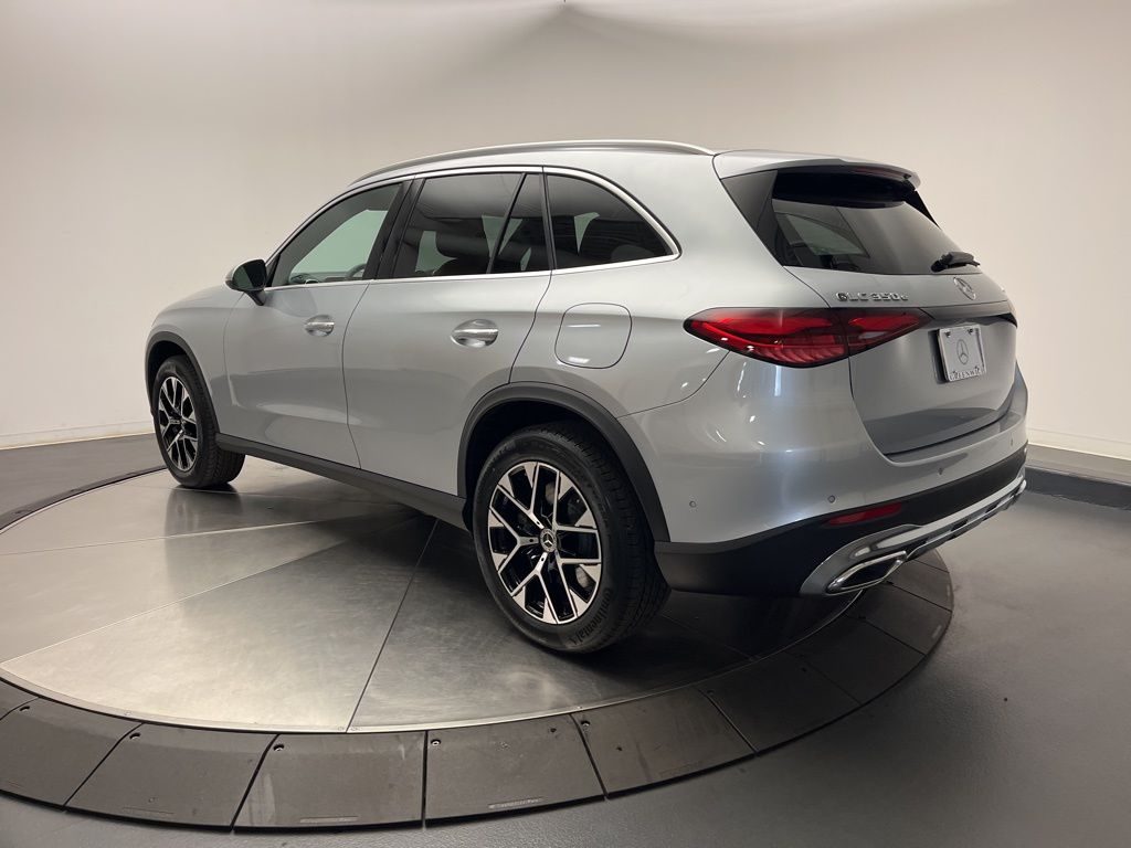 Thumbnail: 2026 Mercedes-Benz GLC - 5