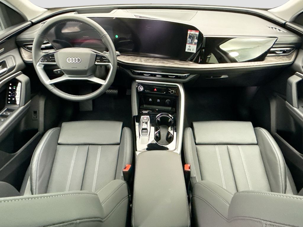 Thumbnail: 2025 Audi Q5 - 14