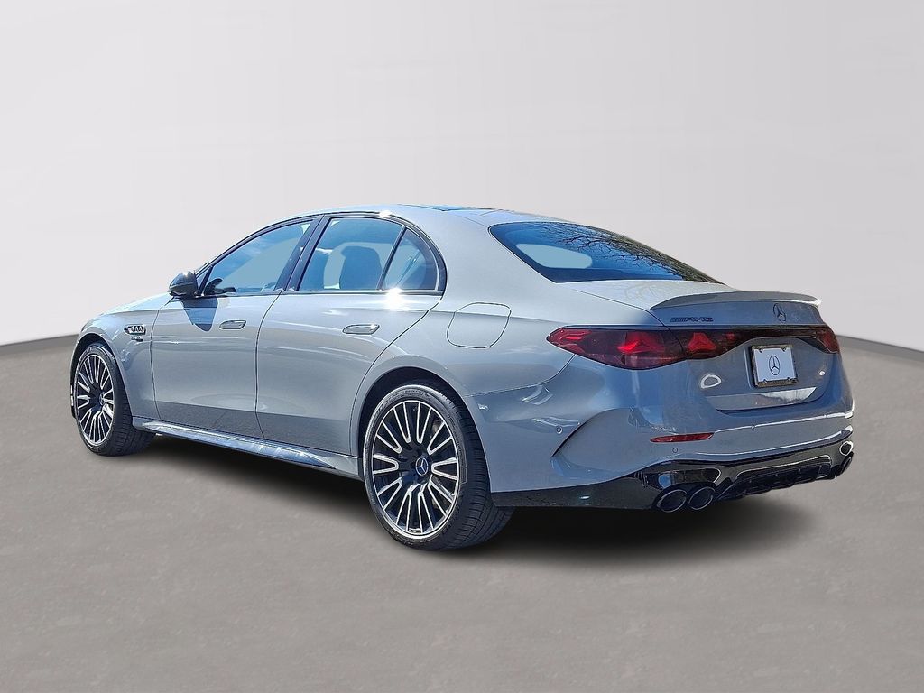 Thumbnail: 2026 Mercedes-Benz E-Class - 4