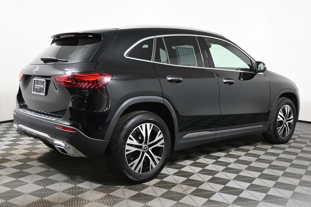 Thumbnail: 2025 Mercedes-Benz GLA - 7