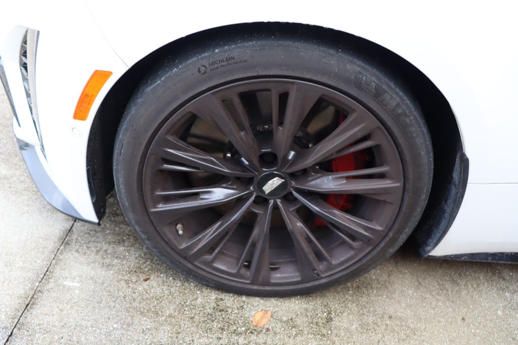 Thumbnail: 2022 Cadillac CT5 - 4