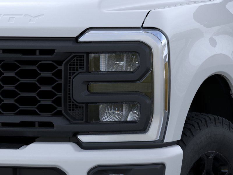2025 Ford F-350SD  photo