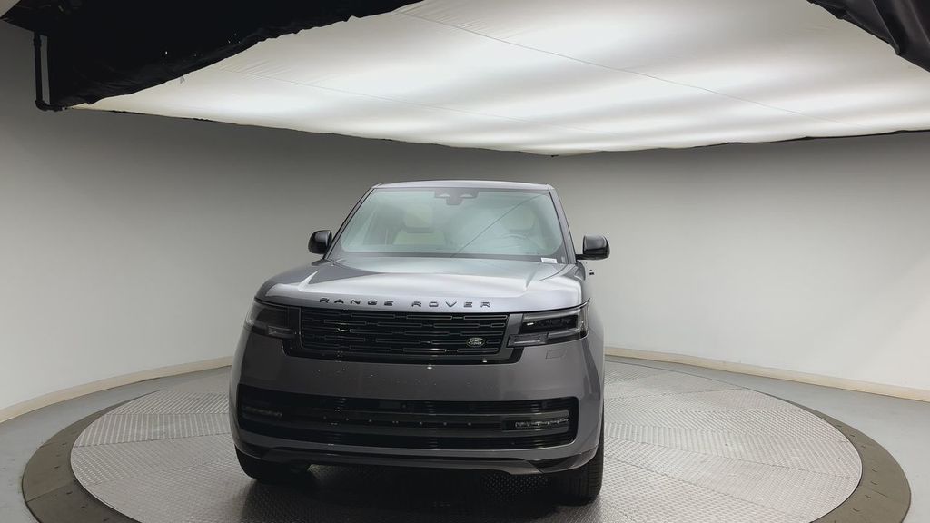 Thumbnail: 2026 Land Rover Range Rover - 7