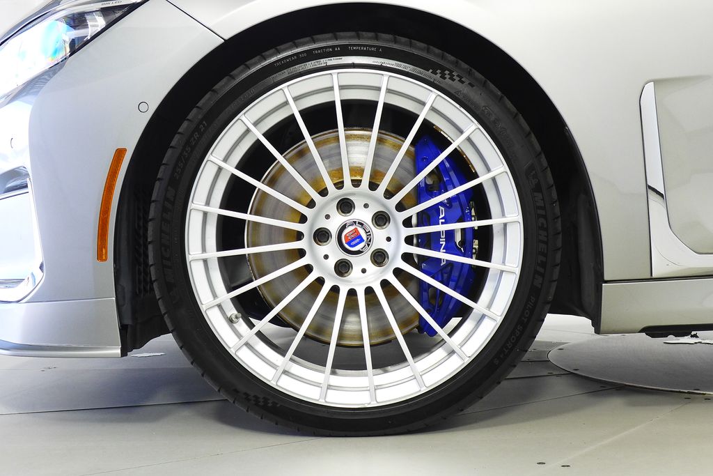 Thumbnail: 2022 BMW 7 Series - 5