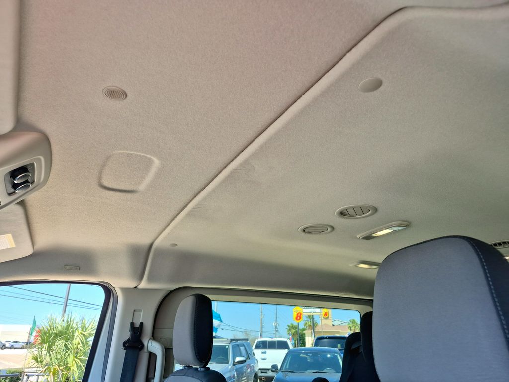2023 Ford Transit-350 XLT - 10