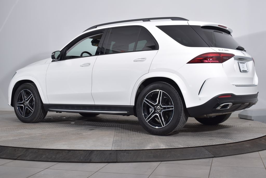 Thumbnail: 2026 Mercedes-Benz GLE - 3