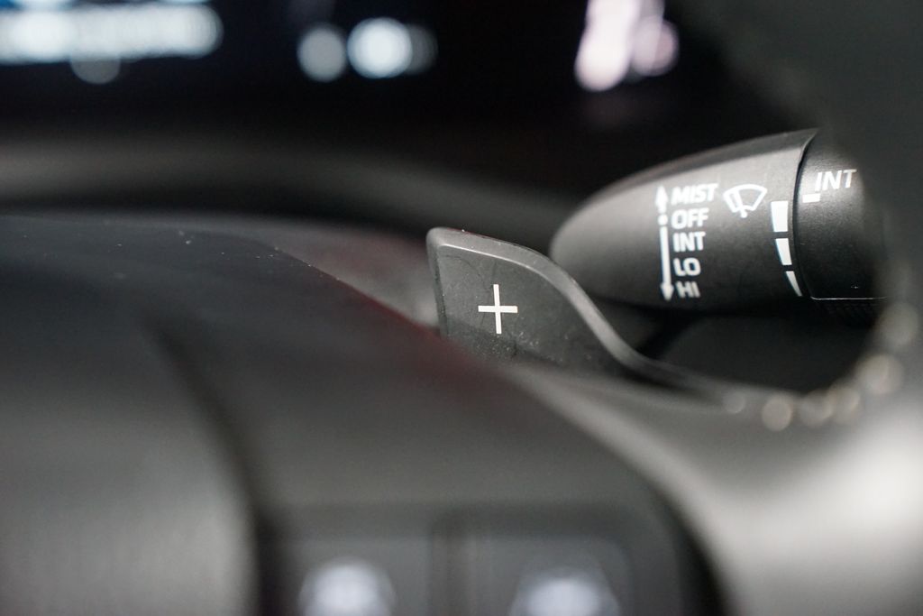 Thumbnail: 2025 Toyota Camry - 15