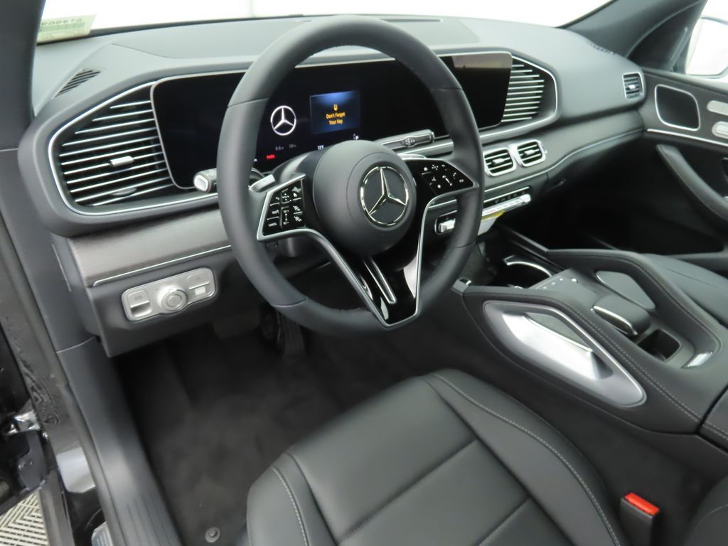 Thumbnail: 2026 Mercedes-Benz GLE - 9