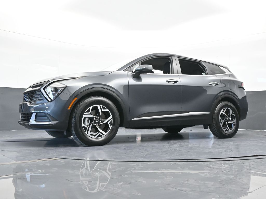 Used 2024 Gravity Gray Kia LX image 49