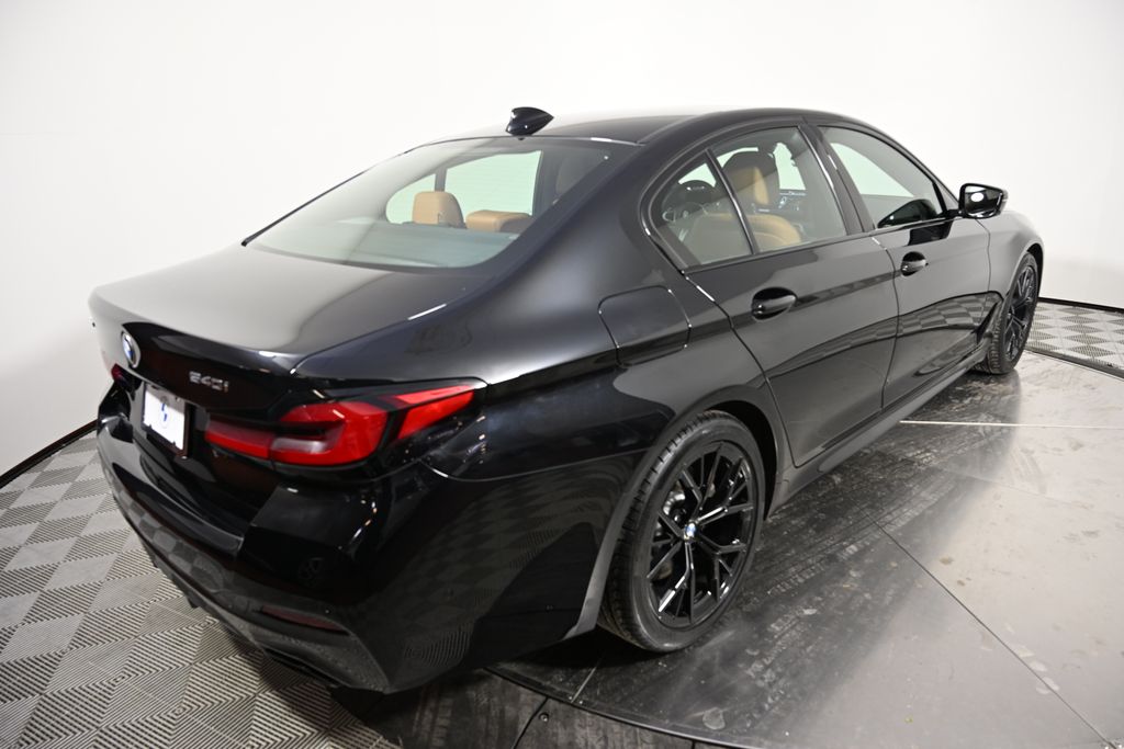 2022 BMW 5 Series 540i xDrive 5