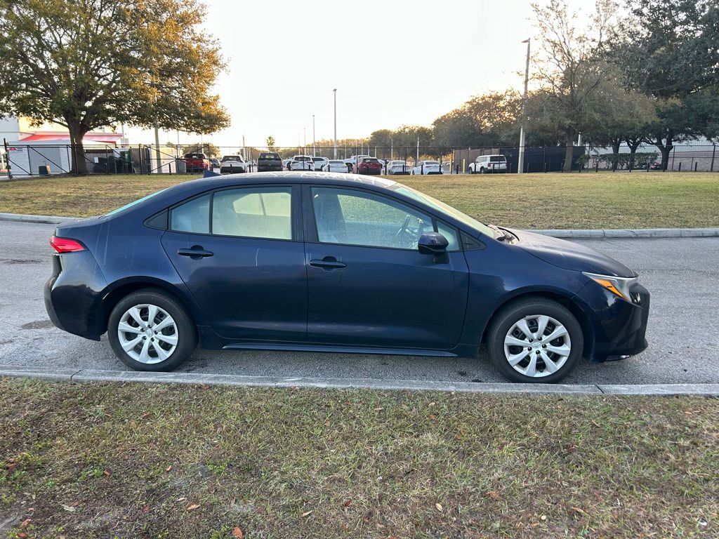 Thumbnail: 2022 Toyota Corolla - 6