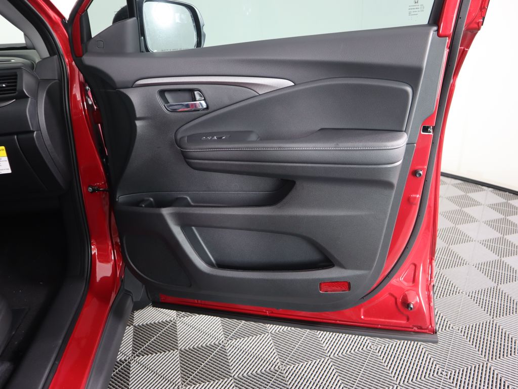 Thumbnail: 2026 Honda Ridgeline - 25