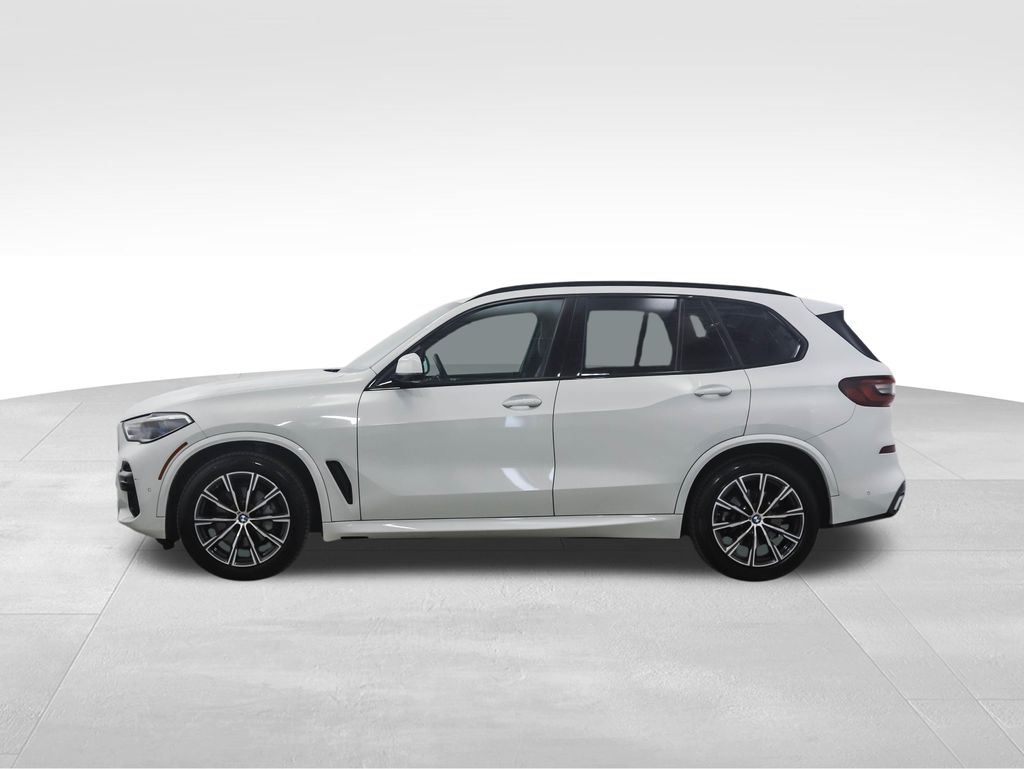 Thumbnail: 2023 BMW X5 - 2