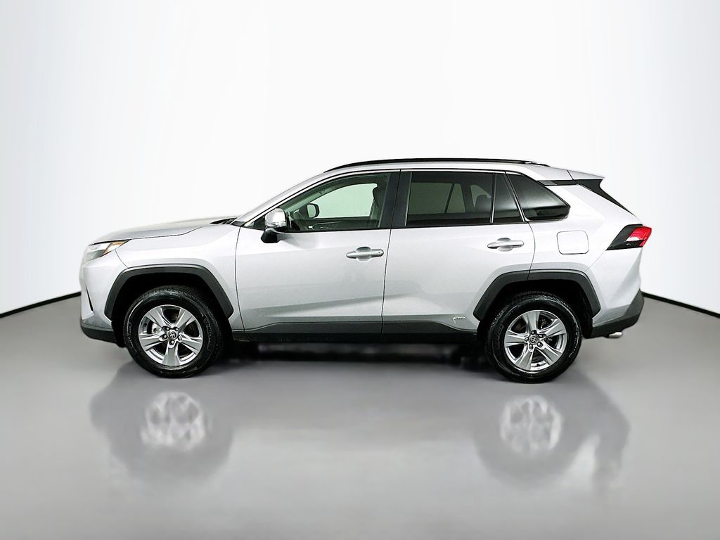 Thumbnail: 2025 Toyota RAV4 - 8