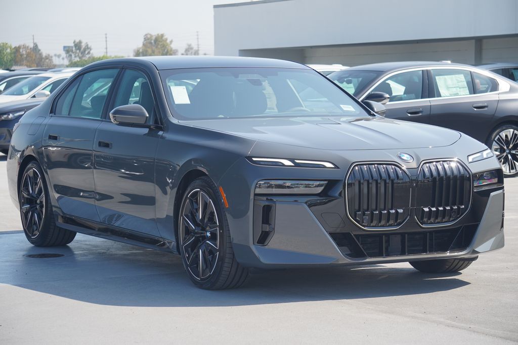 2025 BMW 7 Series 760i xDrive 3