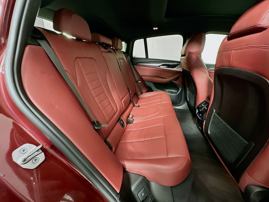 Thumbnail: 2023 BMW X4 - 28