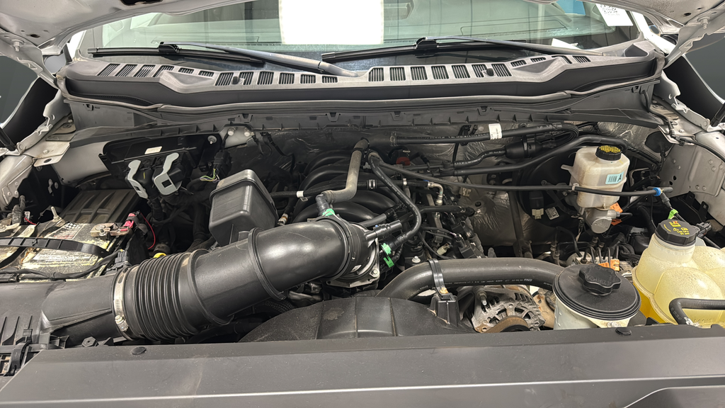Used 2023 Oxford White Ford XL image 23
