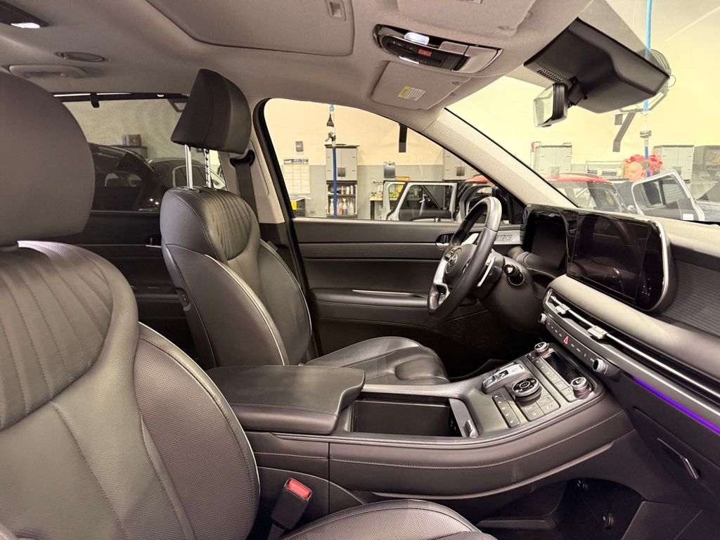 Thumbnail: 2024 Hyundai Palisade - 30