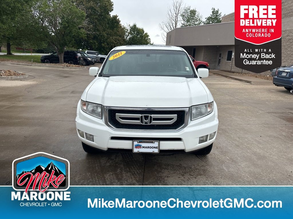 White 2011 Honda Ridgeline RTL Pickup Truck Four-Wheel Drive 5-Speed Automatic