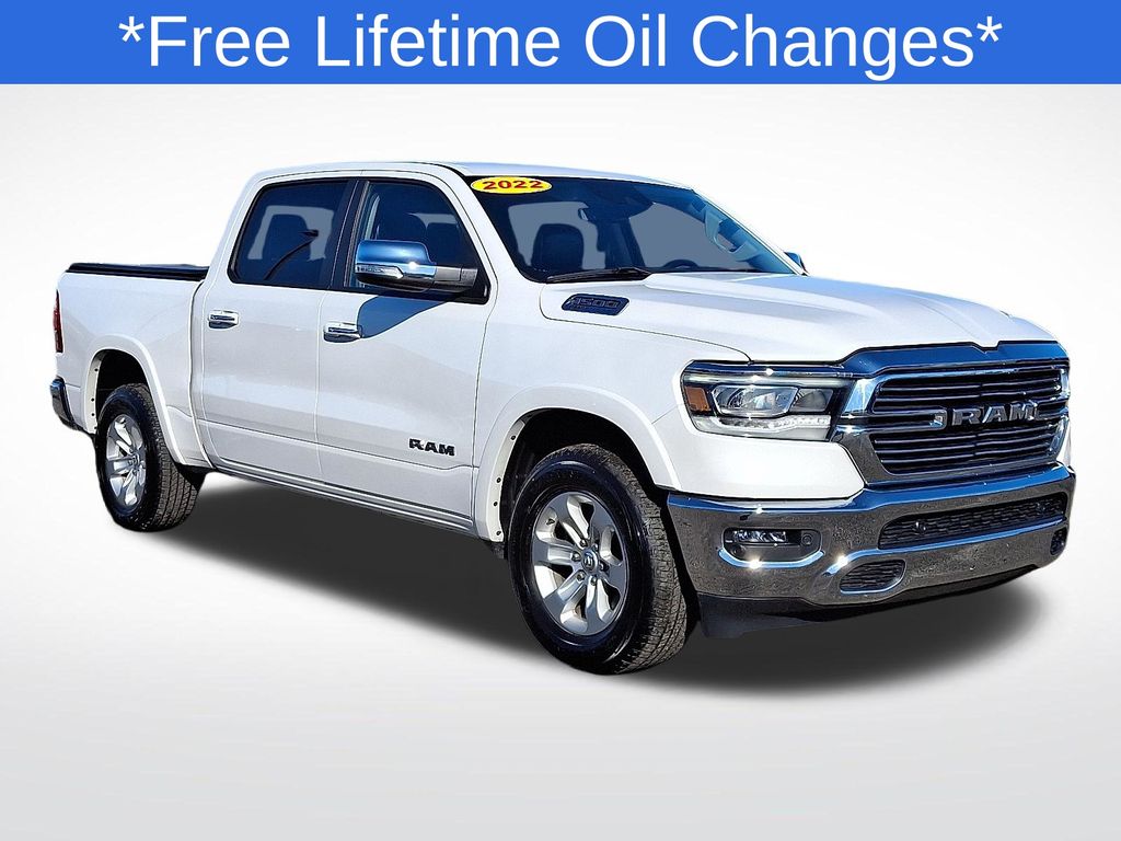 2022 RAM 1500 Laramie Crew Cab 4WD