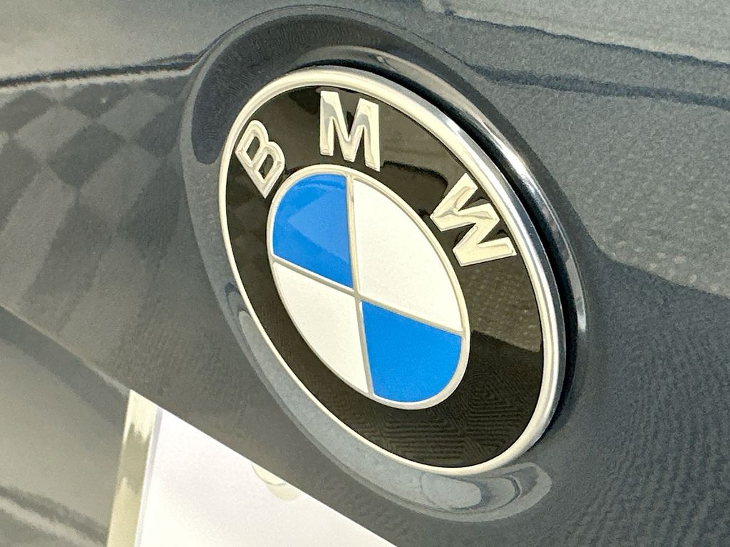 Thumbnail: 2026 BMW 3 Series - 22