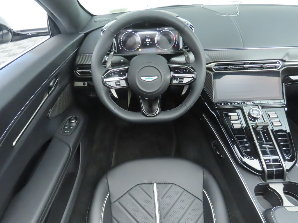Thumbnail: 2026 Aston Martin Vantage - 18