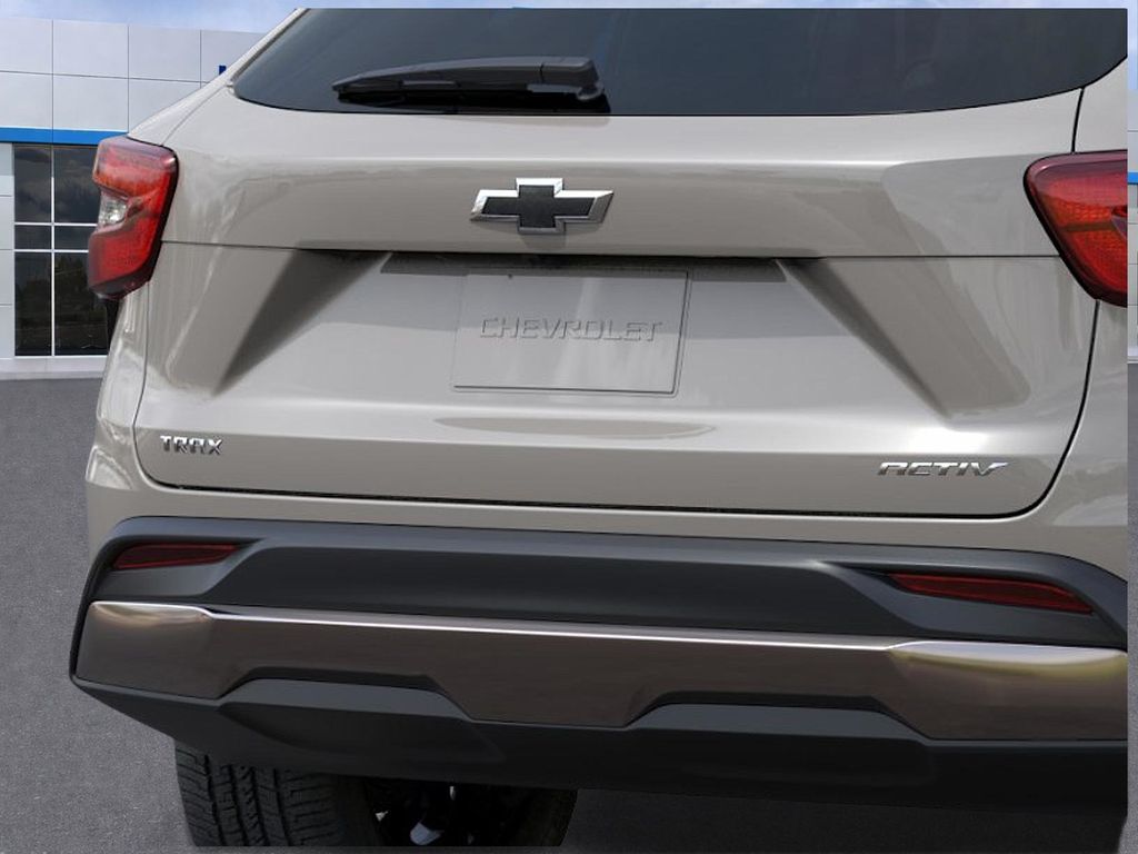 2026 Chevrolet Trax ACTIV White at Klick Lewis Buick Chevrolet