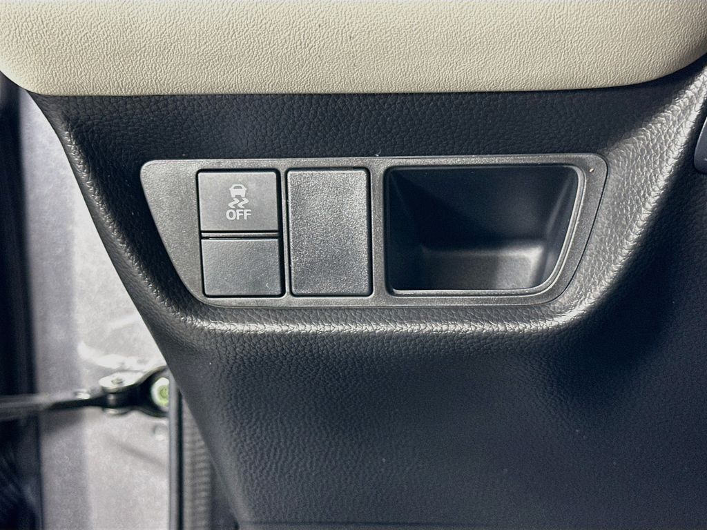Thumbnail: 2025 Honda HR-V - 10