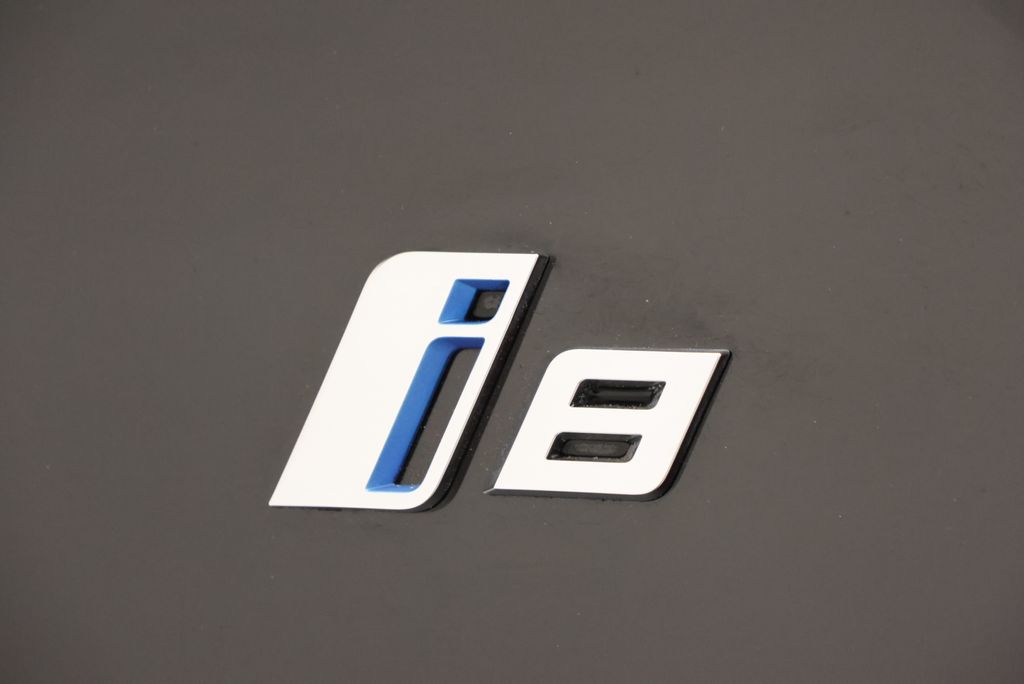 Thumbnail: 2015 BMW  - 18
