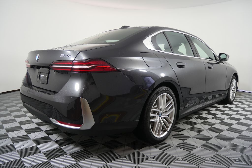 2025 BMW 5 Series 530i 3