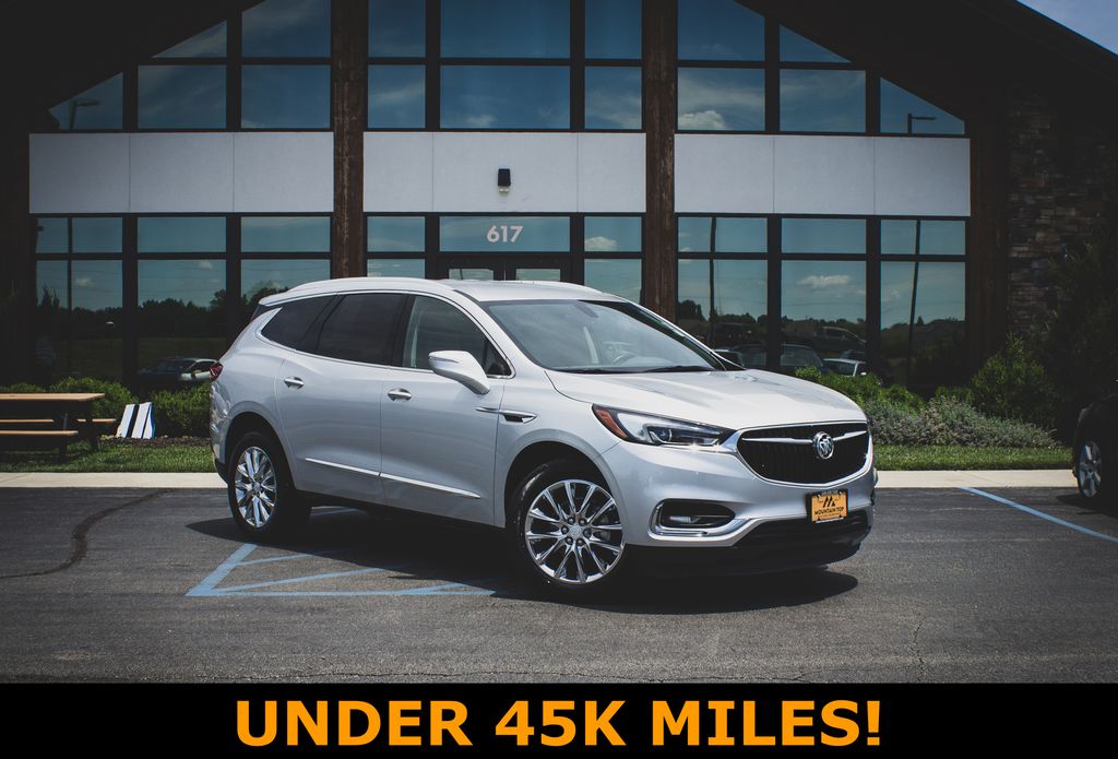 Quicksilver Metallic 2019 Buick Enclave SUV / Crossover Front-Wheel Drive 9-Speed Automatic