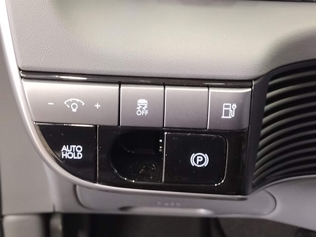 2026 Hyundai IONIQ 5 SE Standard Range