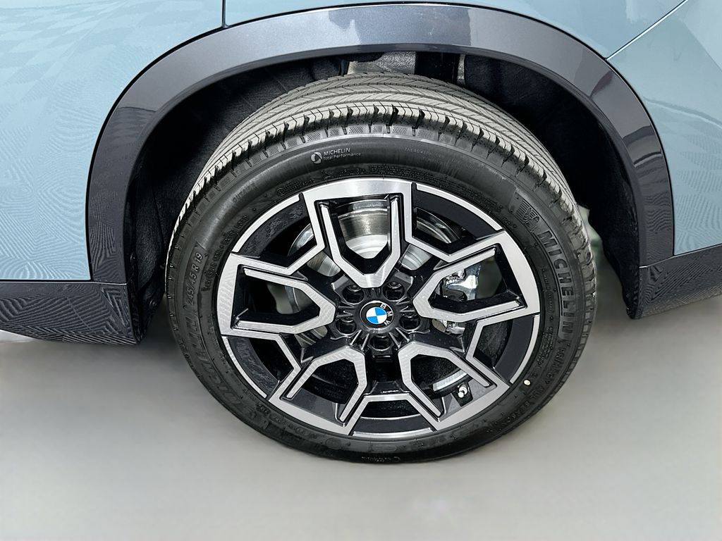 Thumbnail: 2025 BMW X1 - 23