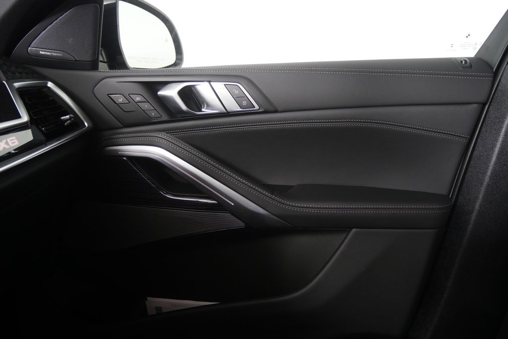 Thumbnail: 2026 BMW X6 - 20