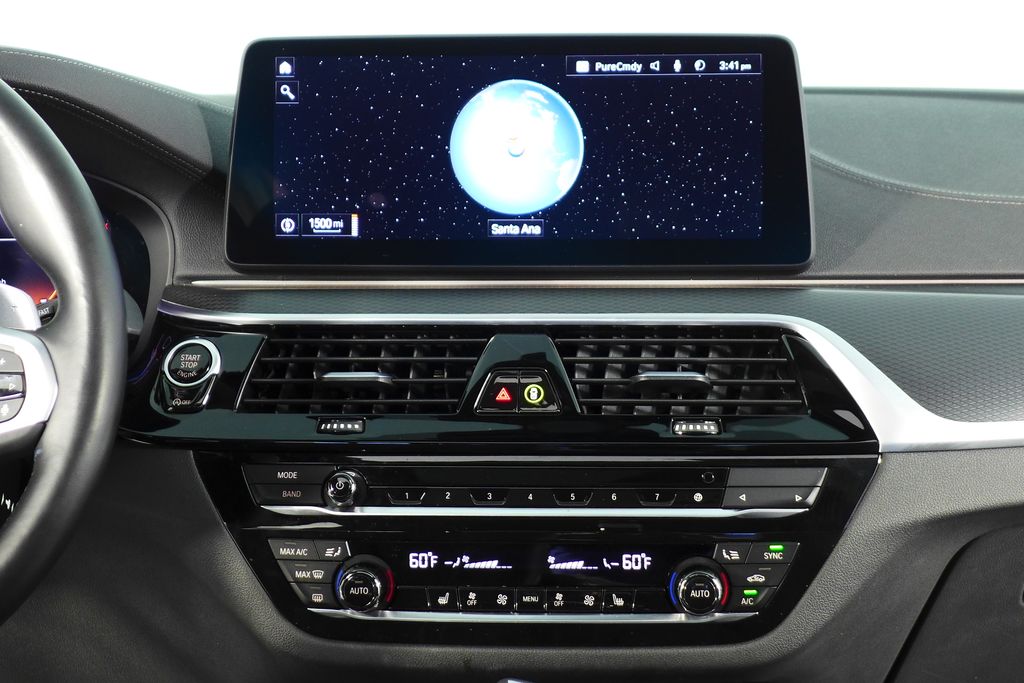 Thumbnail: 2023 BMW 5 Series - 26
