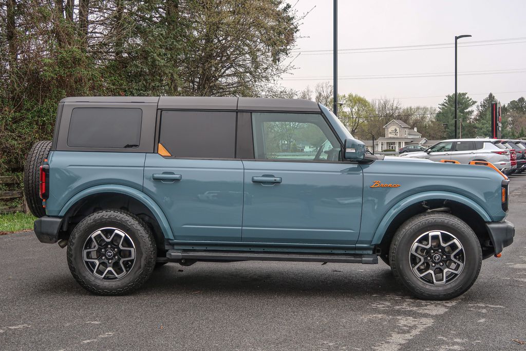 2023 Ford Bronco Outer Banks