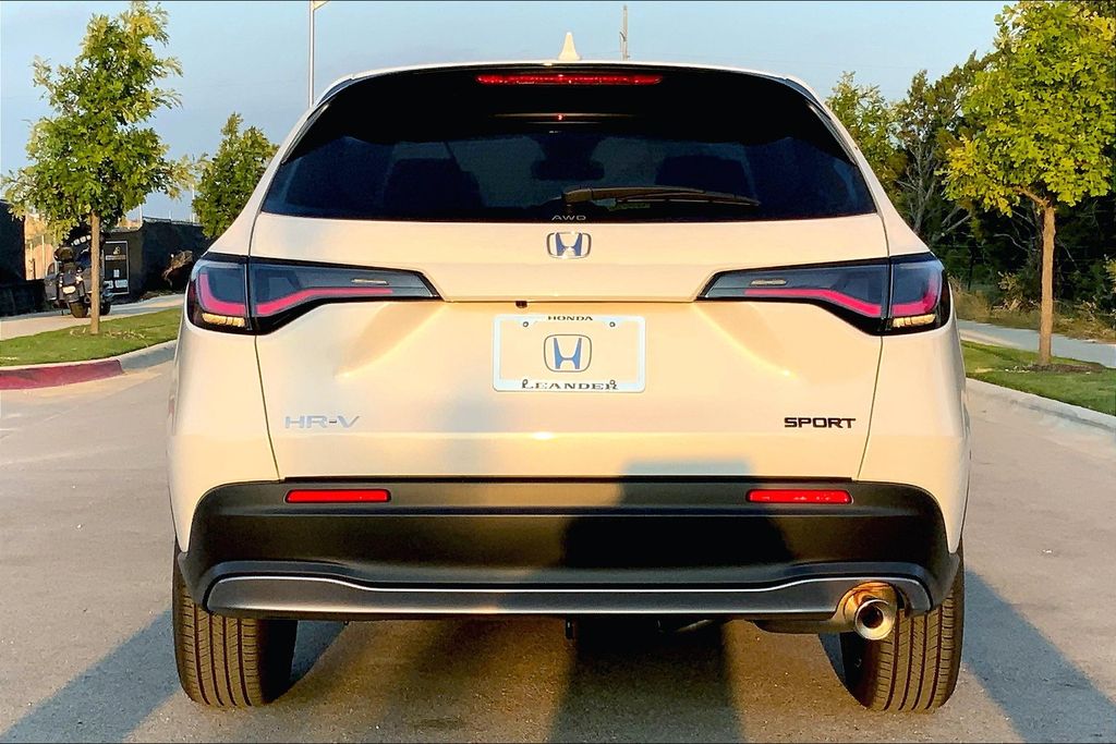 2025 Honda HR-V Sport 4