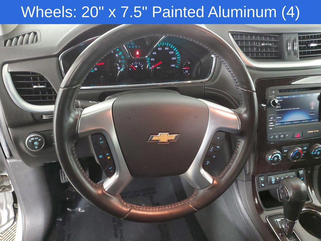 2016 Chevrolet Traverse LT 26