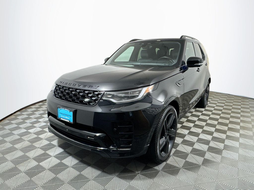 2023 Land Rover Discovery P300 S R-Dynamic AWD