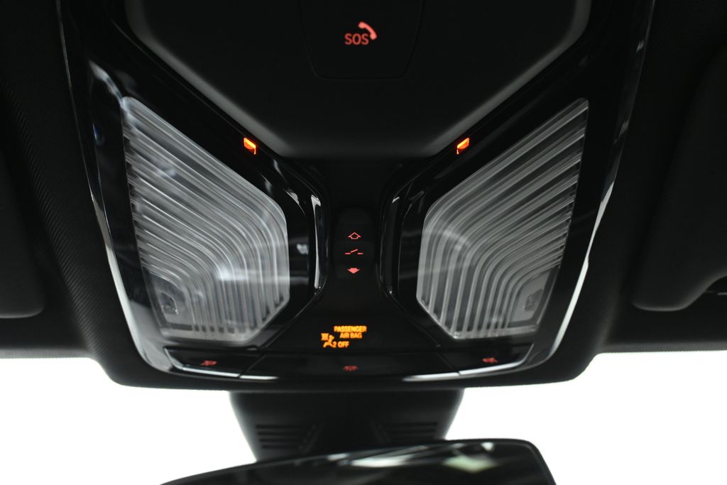 Thumbnail: 2019 BMW 3 Series - 21